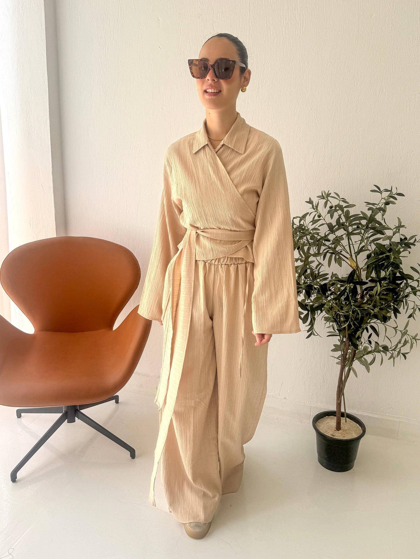 NAY set in Beige