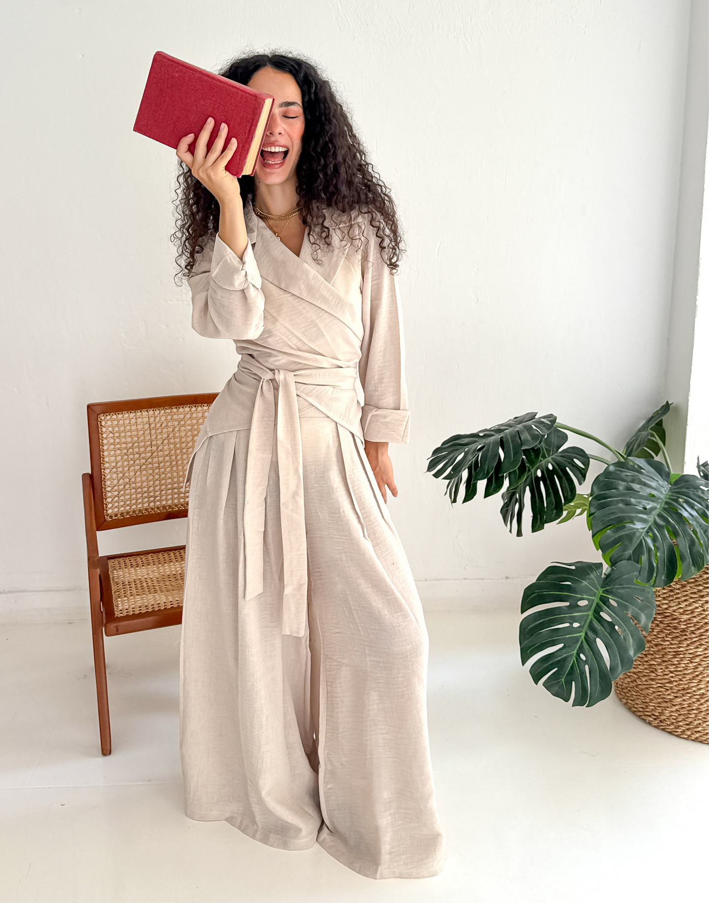 Charmy Beige Linen Set