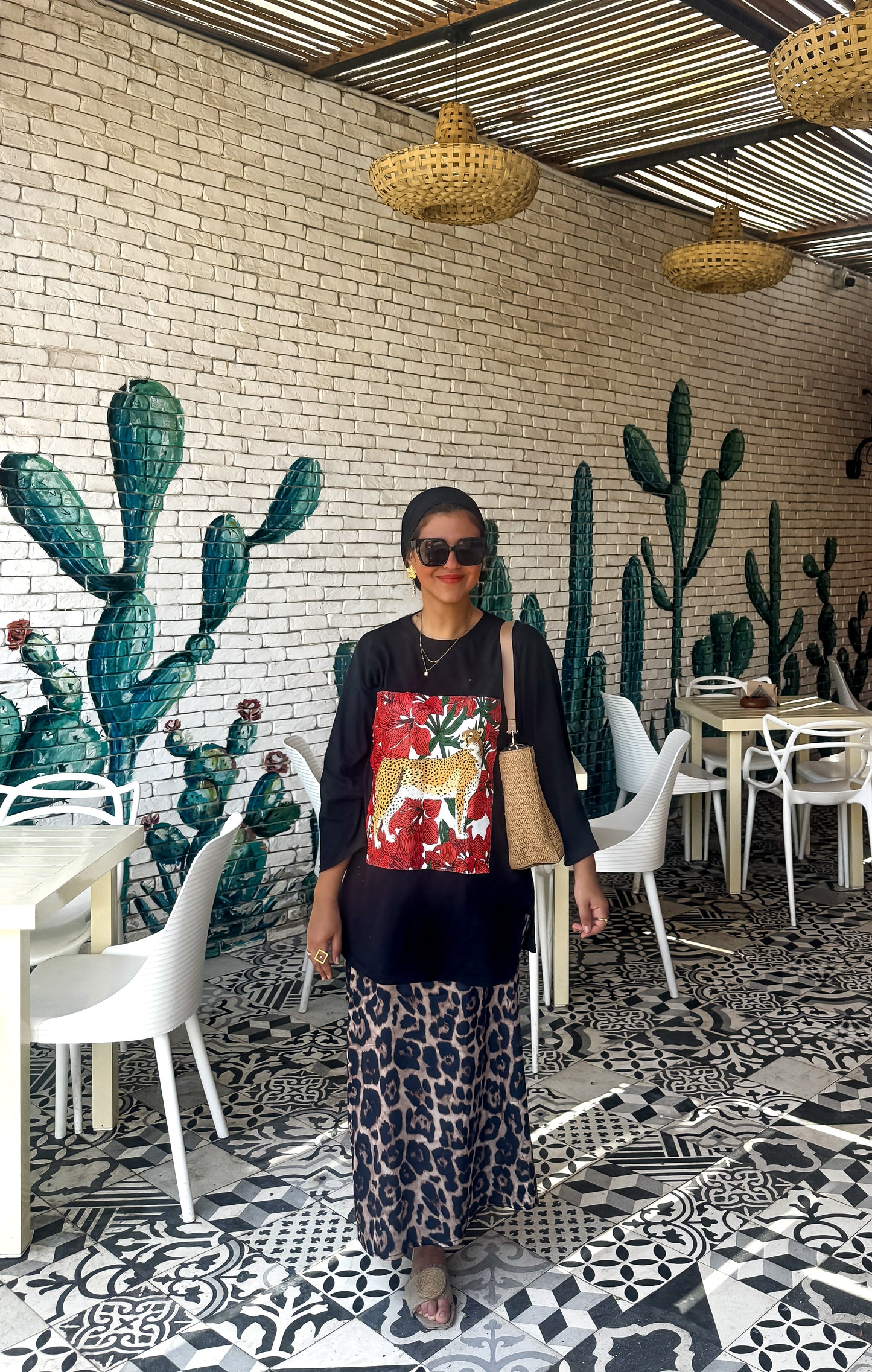 Black oversized leopard tshirt with long sleeves