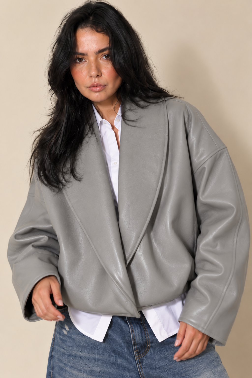 Elara Colar Leather Jacket In Gray
