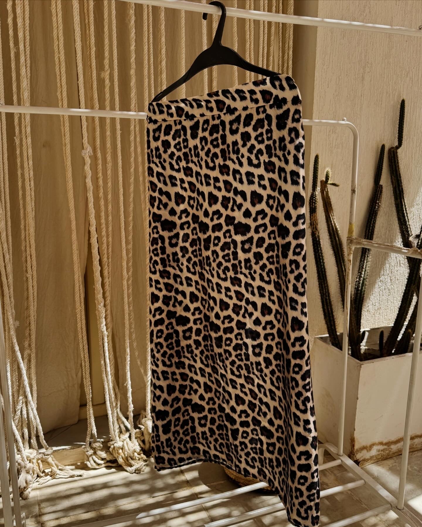 Leopard silk skirt