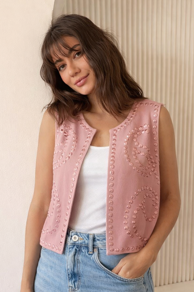 Embroidery pinkish vest