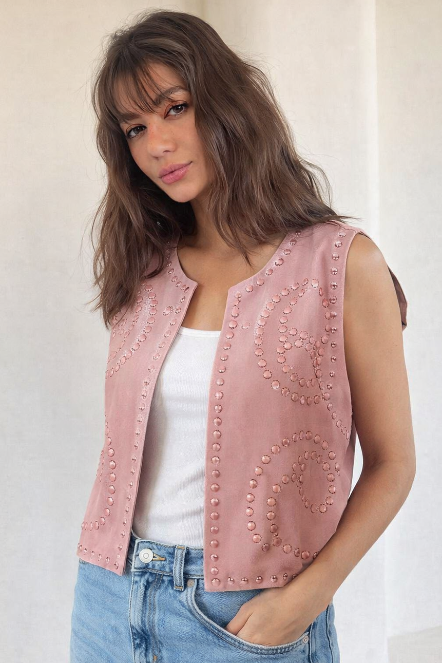 Embroidery pinkish vest