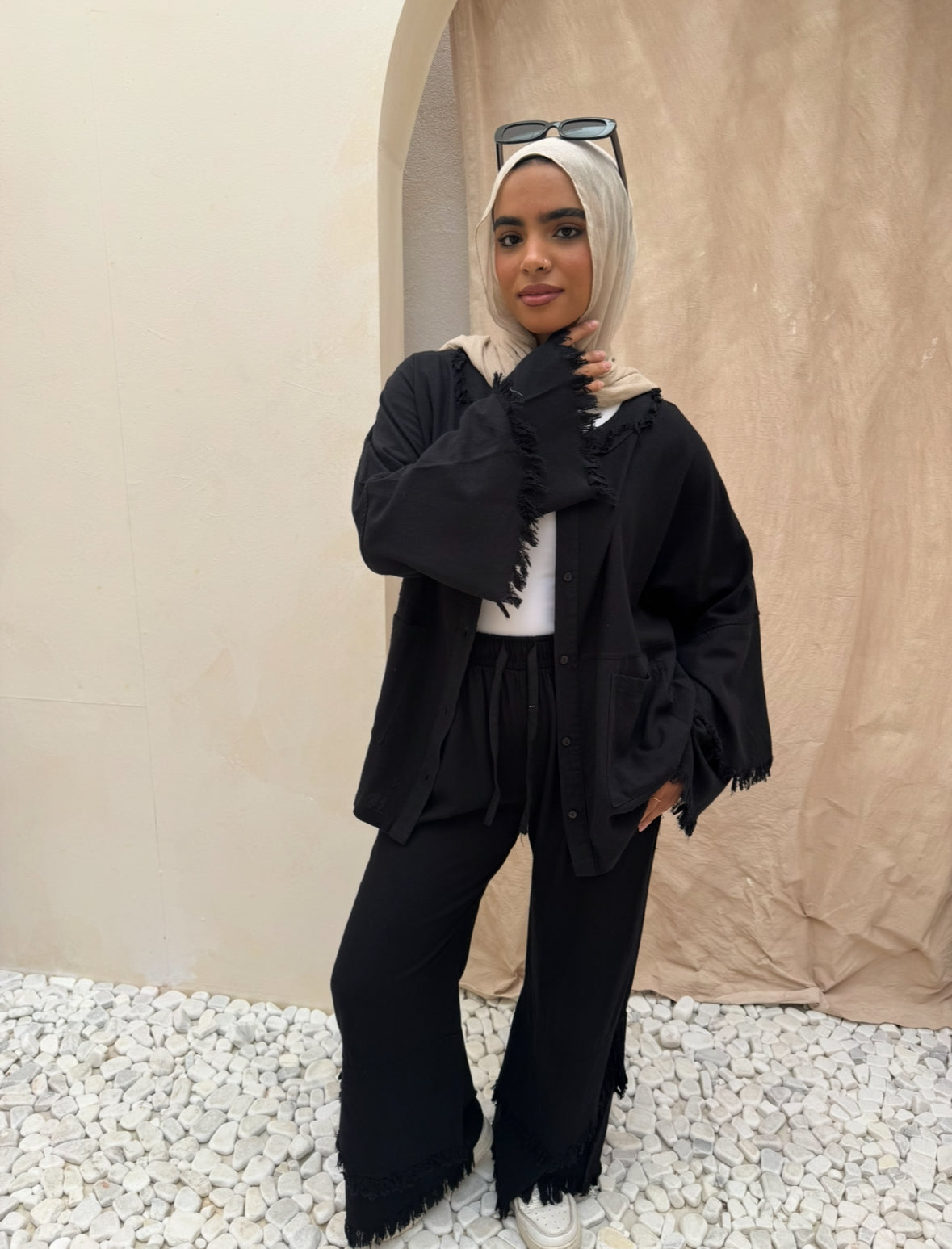 Gana Black Linen Set