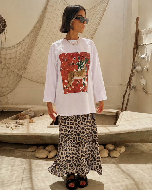 White oversized leopard tshirt with long sleeves