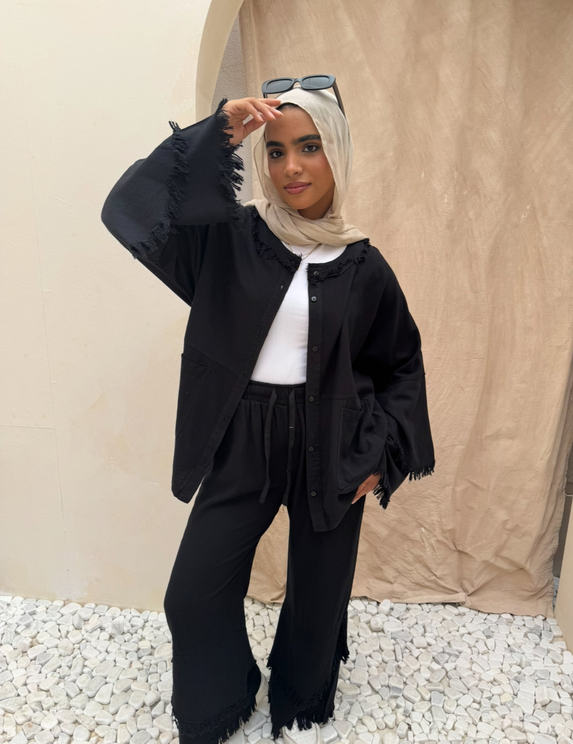 Gana Black Linen Set