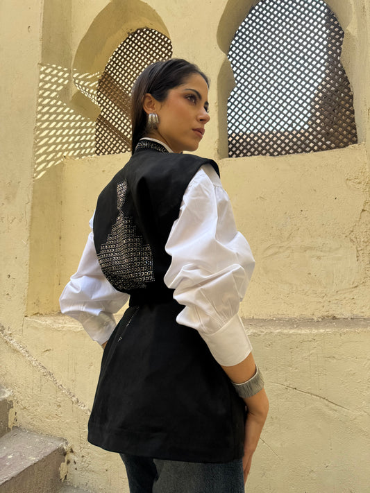 Layla vest