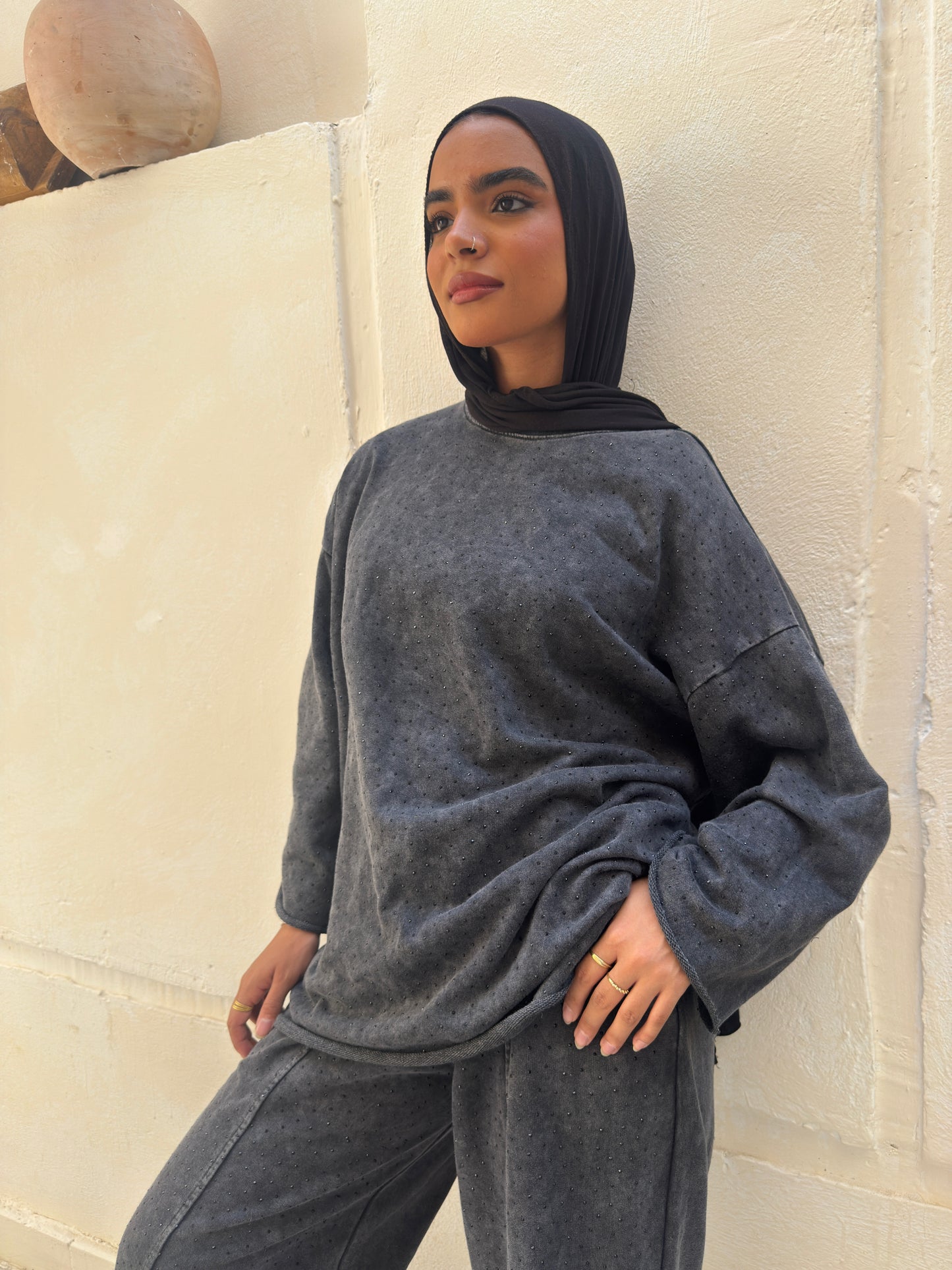 Grey Rocky set with black strass